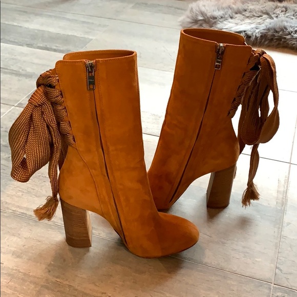 Chloe Shoes - Host Pick!🔥Chloe Suede lace back Boots EUC